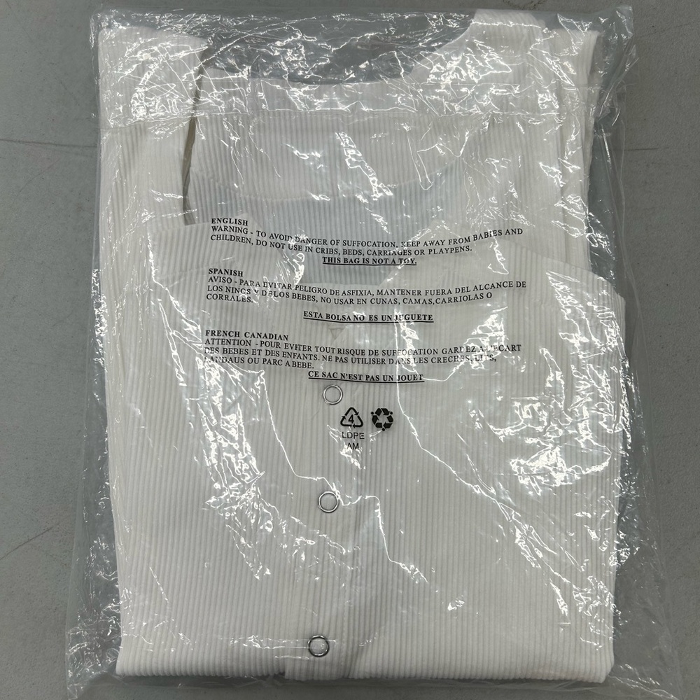 New White Birch Sleeveless Snap Down Vest in White Size XL - Picture 9 of 9